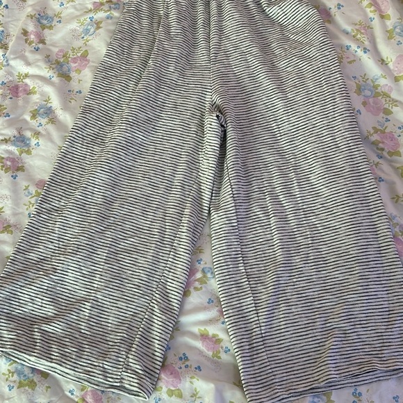 Striped One Piece Pant Jumpsuit - Picture 2 of 4